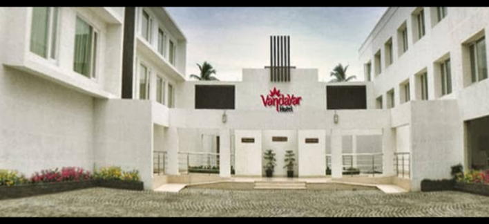 Vandayar Hotel Property View