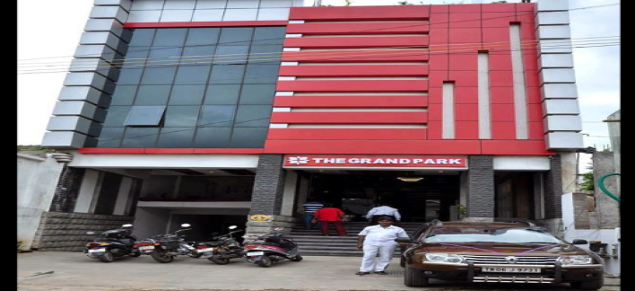 Hotel Grand Park Property View