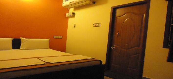 DOUBLE BED AC