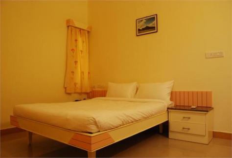 Room Photo 1