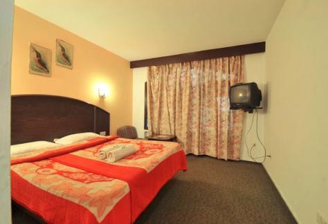 Budget Room