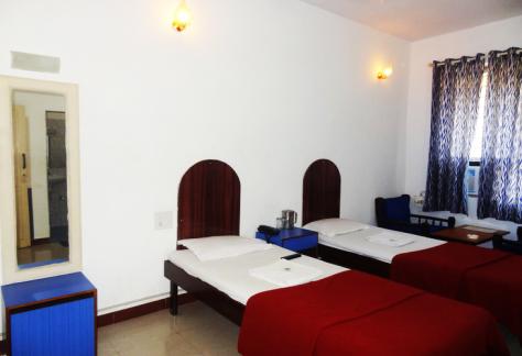 Room Photo 1