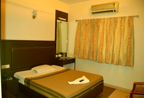 Room Photo 2