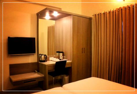 Economy Room