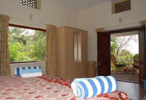 Twin Bed