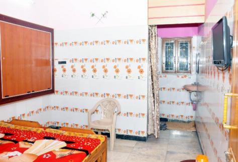 Room Photo 2