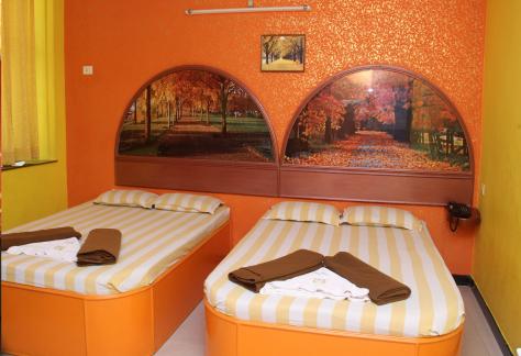 4 Bed Room Ac