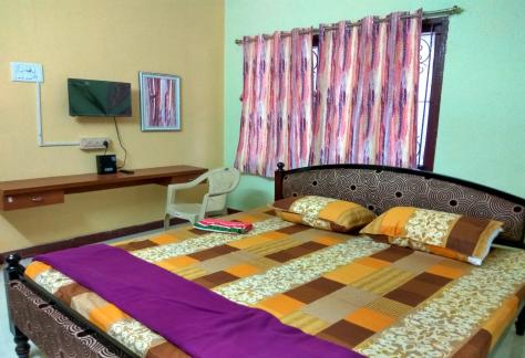 ROOM 2