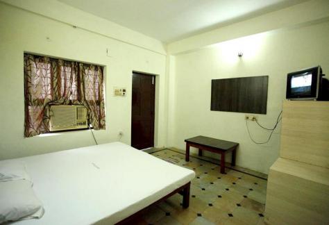 Room Photo5