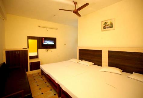 Room Photo9