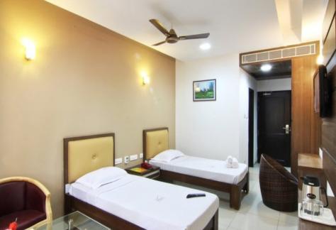 Deluxe Room Twin Bed