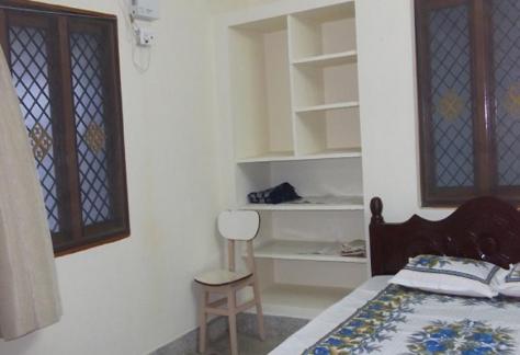 Room Photo 2